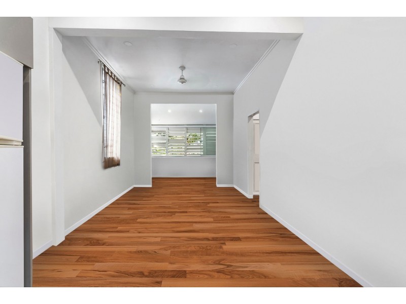 206 Grafton Street, Cairns City QLD 4870