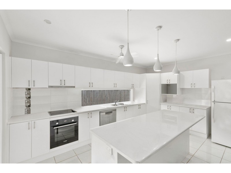 34 Woodlock Drive, Edmonton QLD 4869