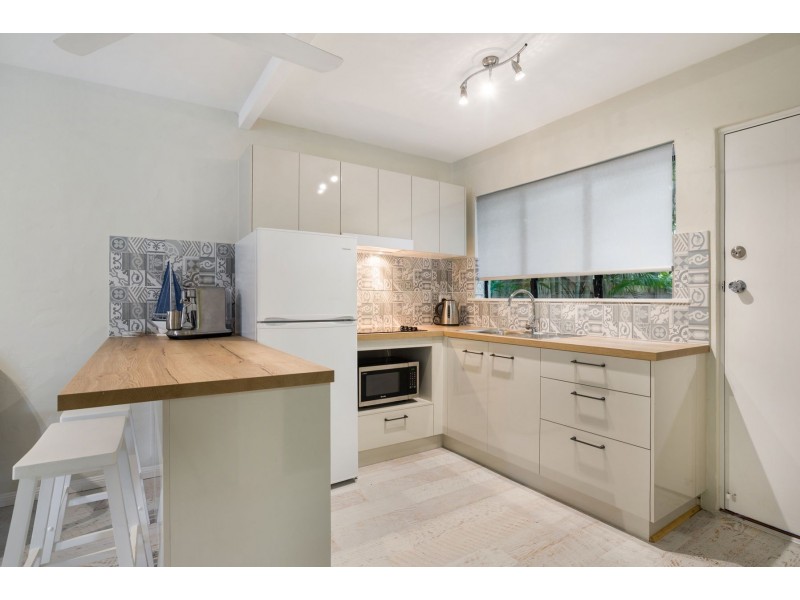 3/9-11 Amphora Street, Palm Cove QLD 4879