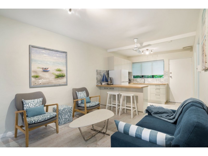 3/9-11 Amphora Street, Palm Cove QLD 4879