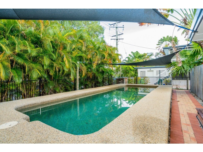 6/9-11 Amphora Street, Palm Cove QLD 4879