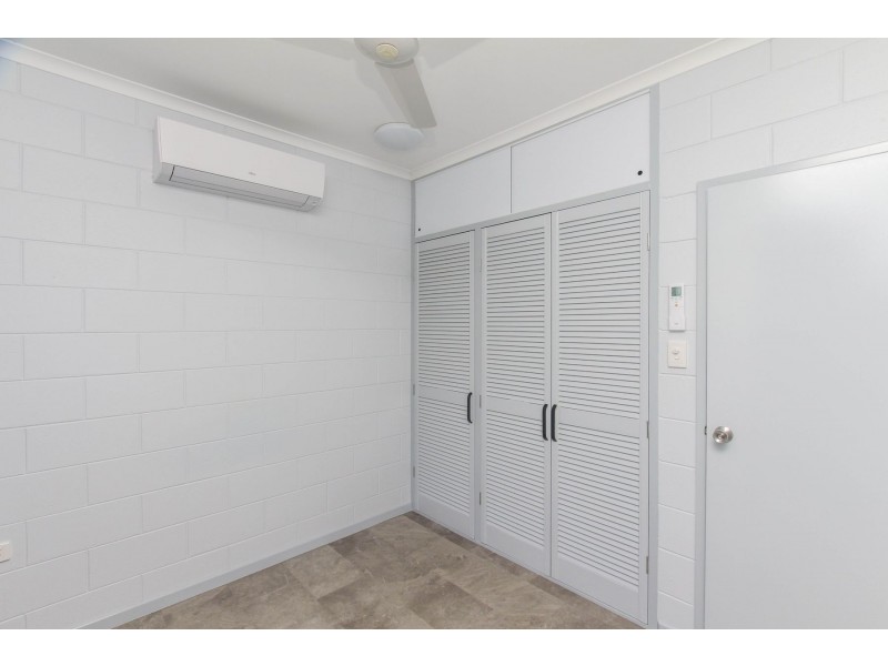 7 Carina Close, White Rock QLD 4868