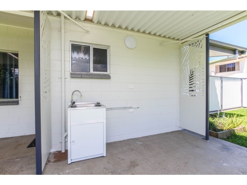 7 Carina Close, White Rock QLD 4868