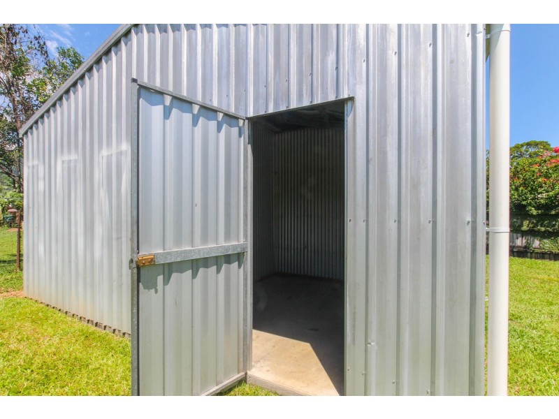 7 Carina Close, White Rock QLD 4868