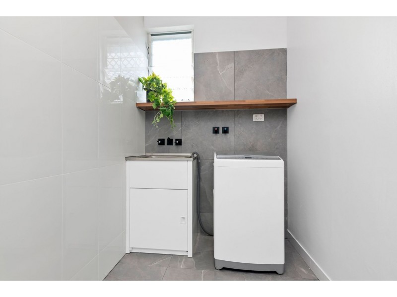 4/24 Macilwraith Street, Manoora QLD 4870