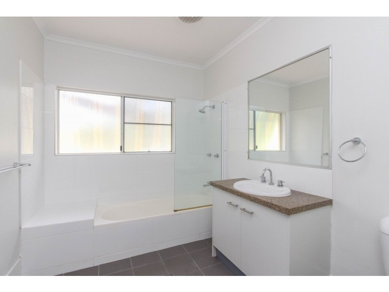 45 Benn Street, Brinsmead QLD 4870