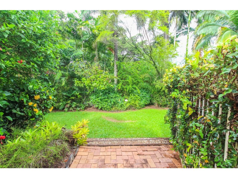 45 Benn Street, Brinsmead QLD 4870