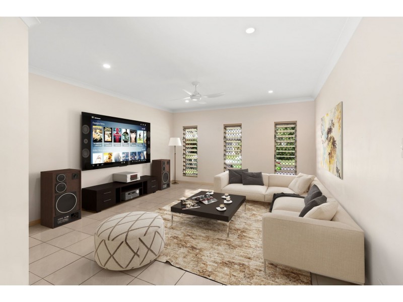 25 Fossilbrook Bend, Trinity Park QLD 4879