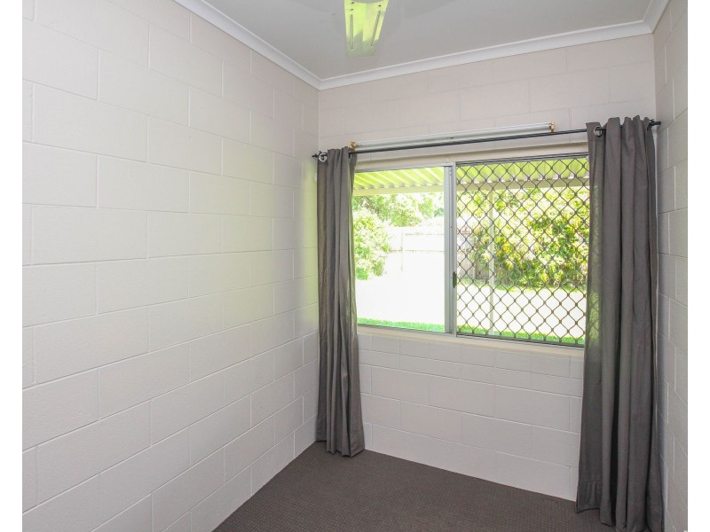 34 Tryal Street, Bentley Park QLD 4869