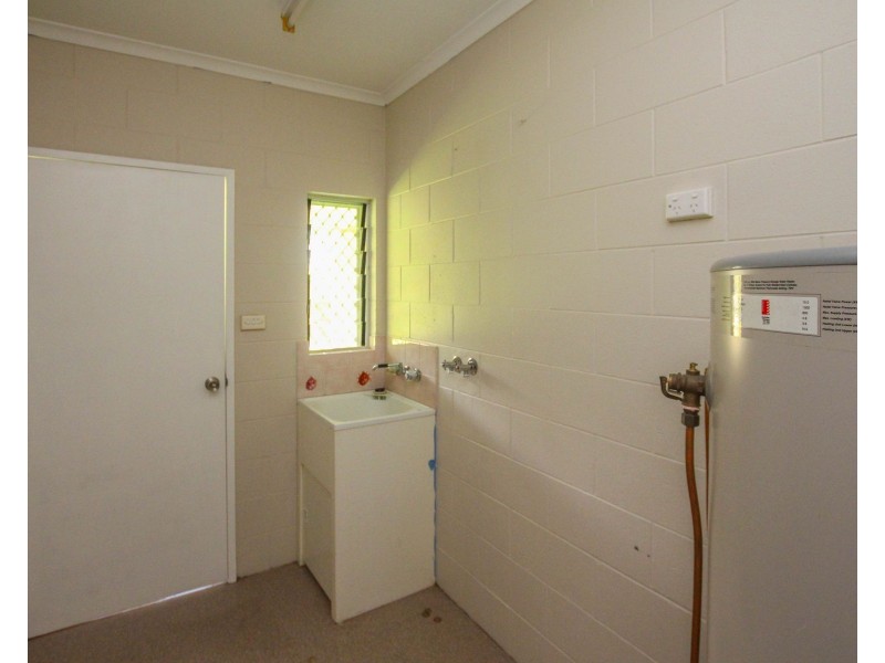 34 Tryal Street, Bentley Park QLD 4869