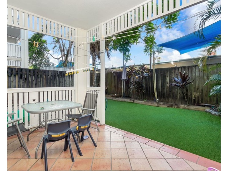 3/8 Clare Street, Parramatta Park QLD 4870