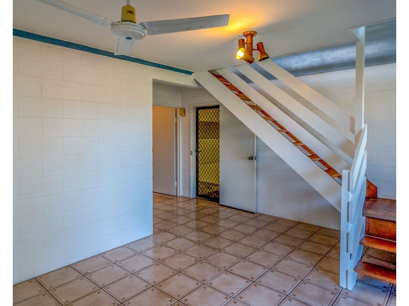 11 Vista Street, Bayview Heights QLD 4868