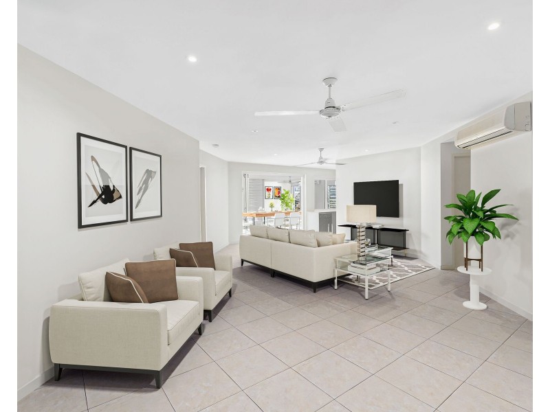 10/21 Digger Street, Cairns North QLD 4870