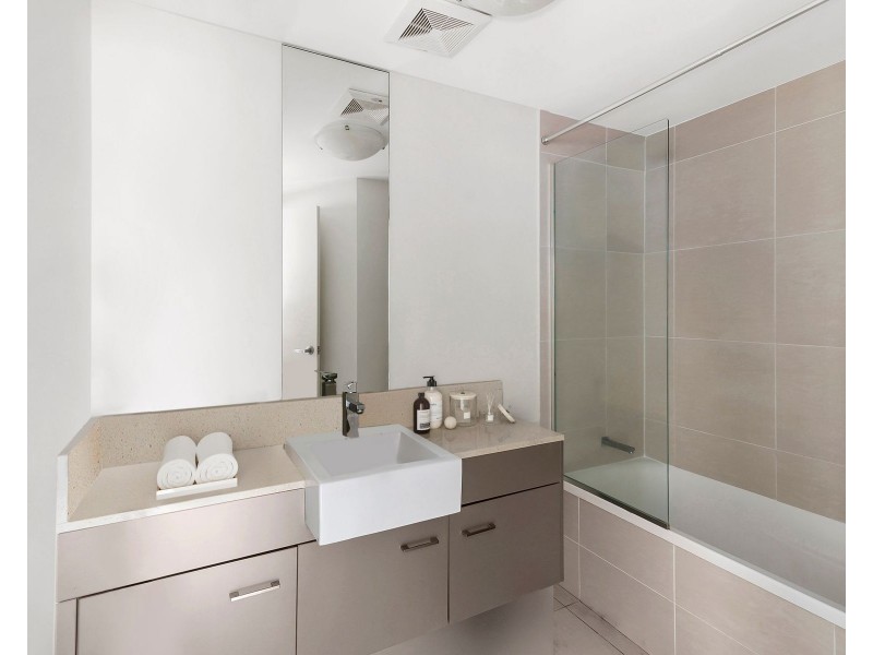 10/21 Digger Street, Cairns North QLD 4870