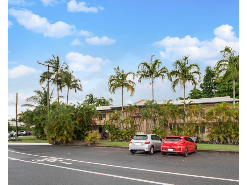 1/133 Martyn Street, Parramatta Park QLD 4870