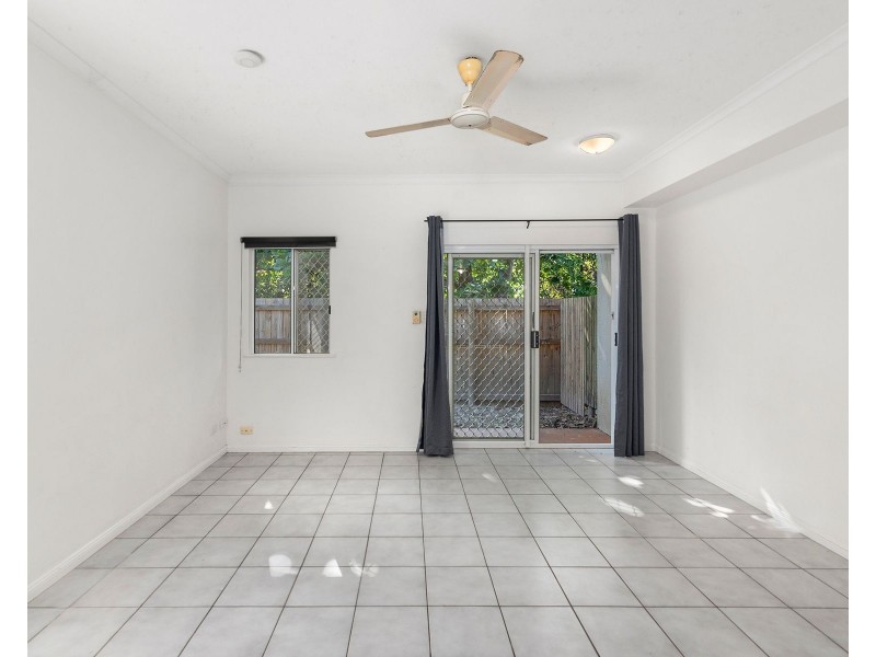 8/38 Springfield Crescent, Manoora QLD 4870