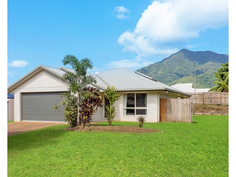 17 Cliffdale St, Bentley Park QLD 4869