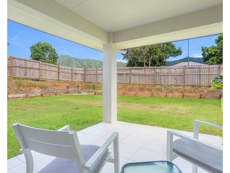 17 Cliffdale St, Bentley Park QLD 4869
