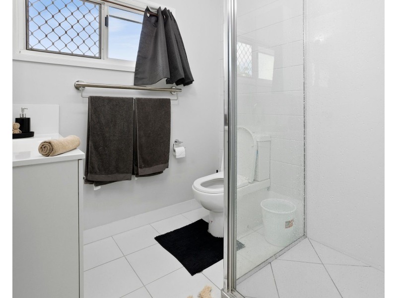 9/27-29 Stokes Street, Edmonton QLD 4869