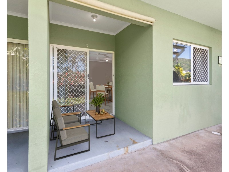 3/346-348 McCoombe Street, Mooroobool QLD 4870