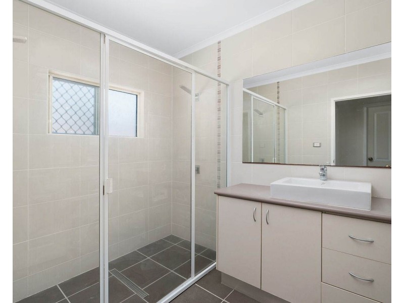18 Dugong Close, Bentley Park QLD 4869