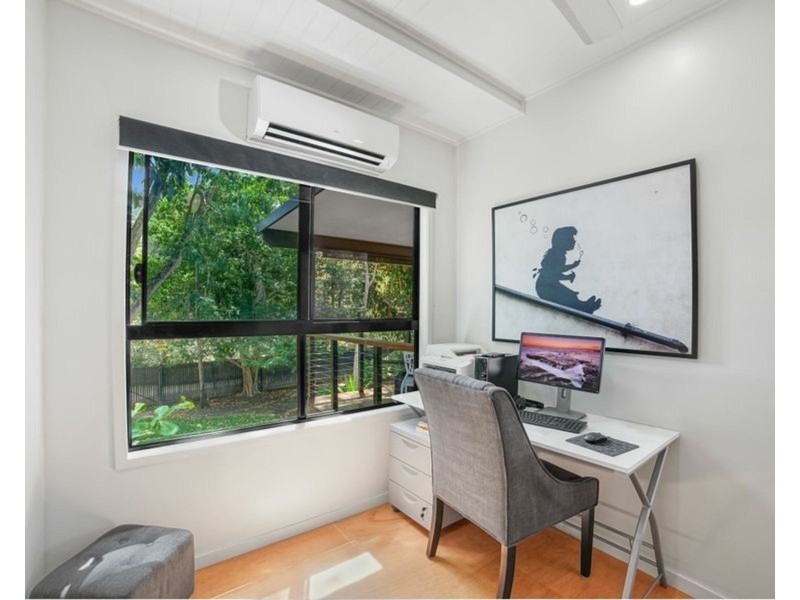 5 Law Street, Cairns North QLD 4870