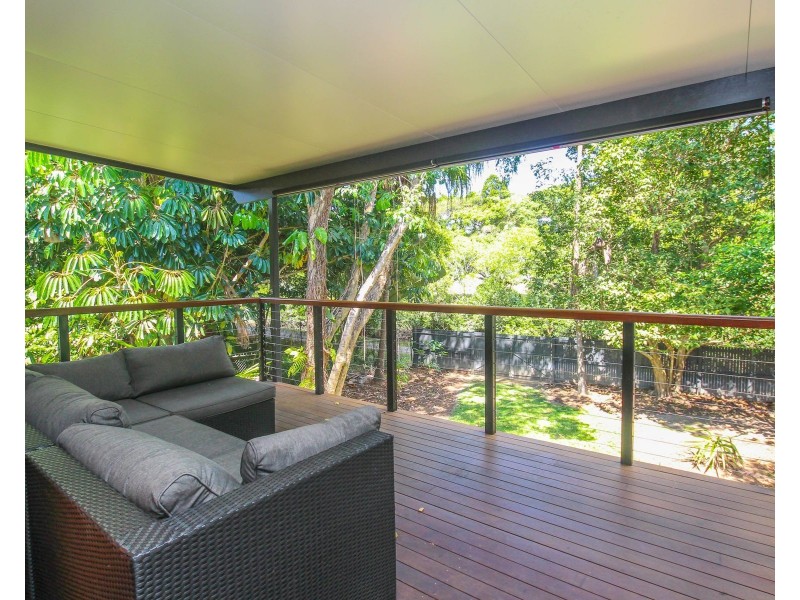 5 Law Street, Cairns North QLD 4870