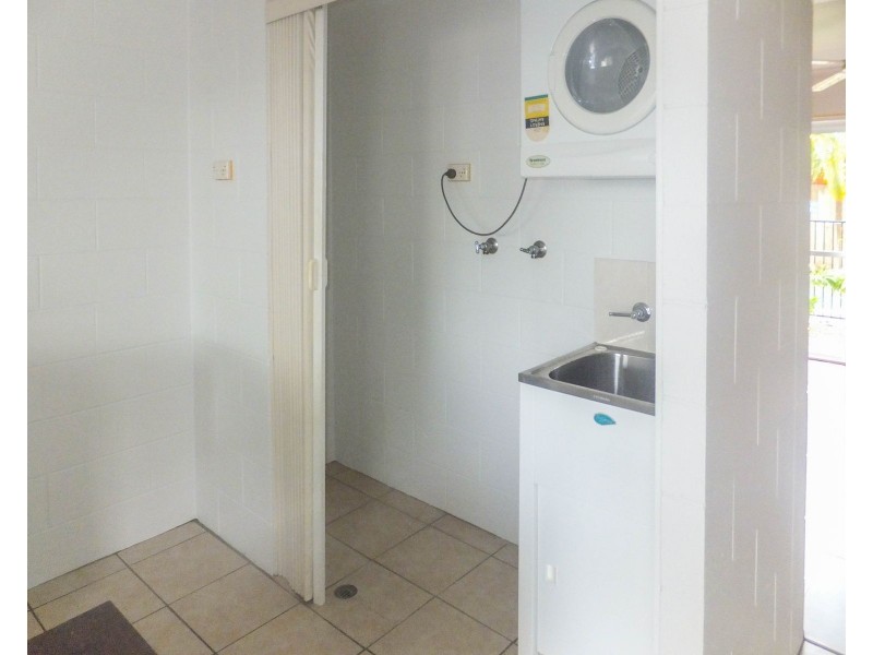 8/22-24 Fairweather Street, Yorkeys Knob QLD 4878