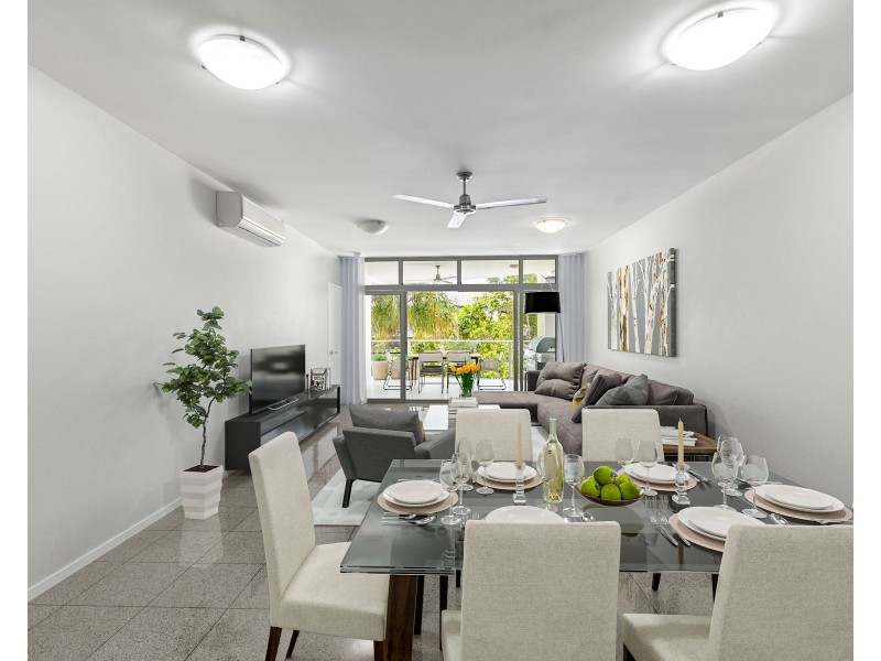 202/174-180 Grafton Street, Cairns City QLD 4870