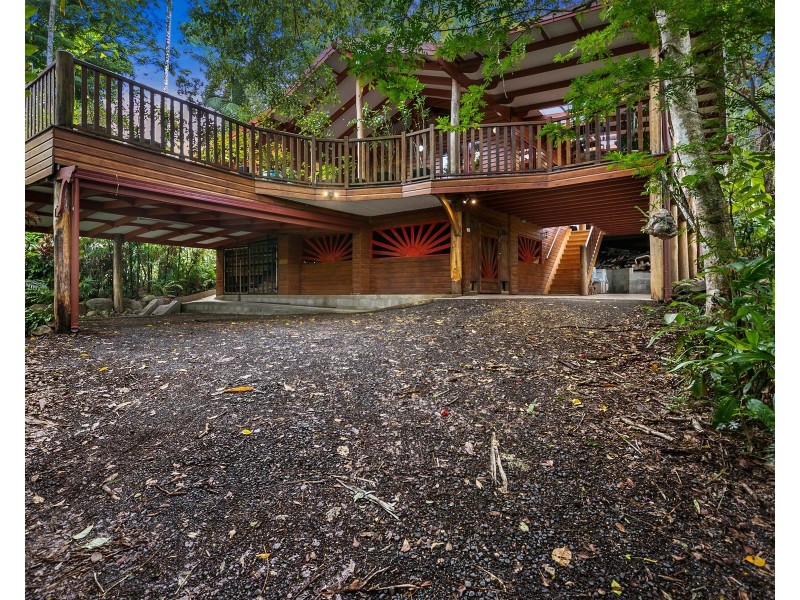 19 Barang Street, Kuranda QLD 4881