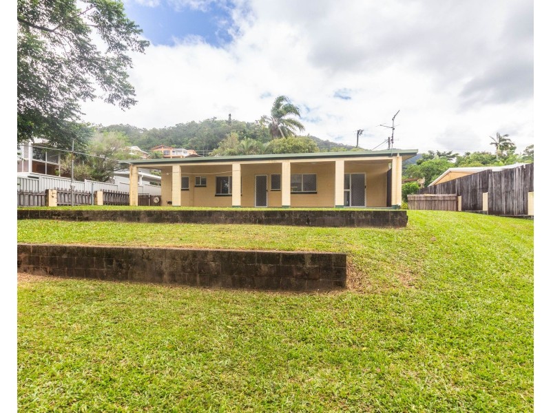 50 Marti Street, Bayview Heights QLD 4868