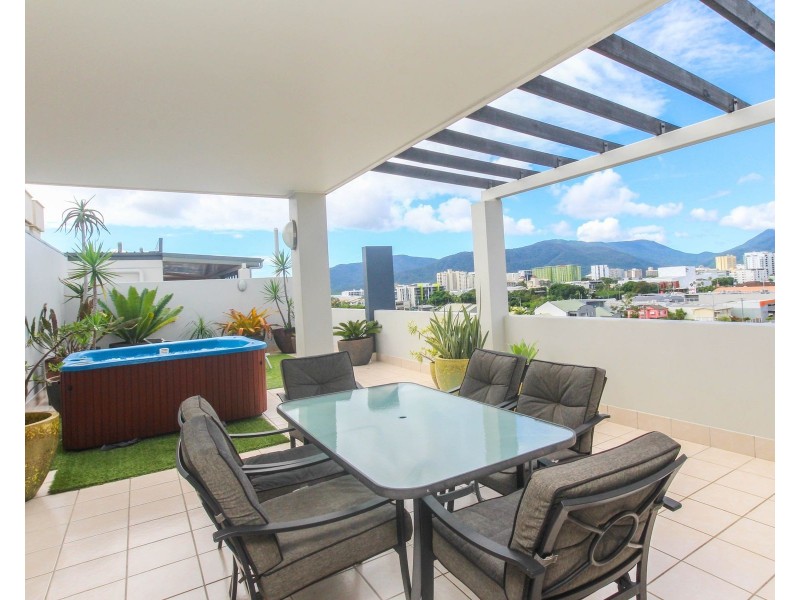 42/93-95 McLeod Street, Cairns City QLD 4870