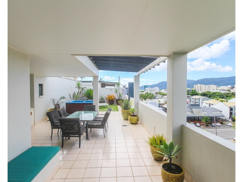 42/93-95 McLeod Street, Cairns City QLD 4870