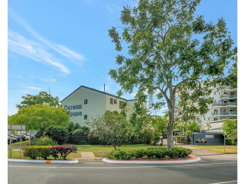 8/161 The Esplanade, Cairns City QLD 4870