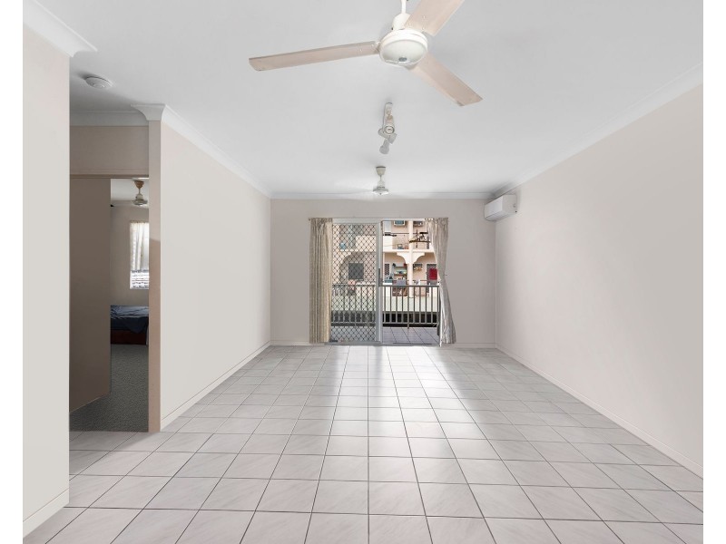 8/59-61 McCormack Street, Manunda QLD 4870