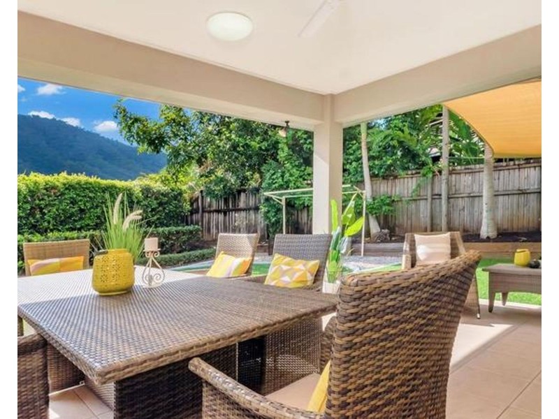 5 Fantan Close, Redlynch QLD 4870