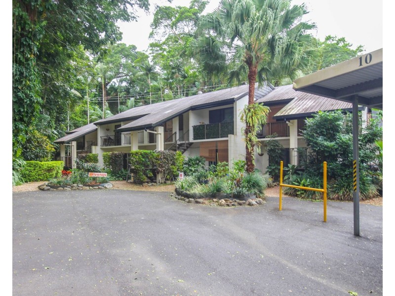 11/4 McPherson Close, Edge Hill QLD 4870