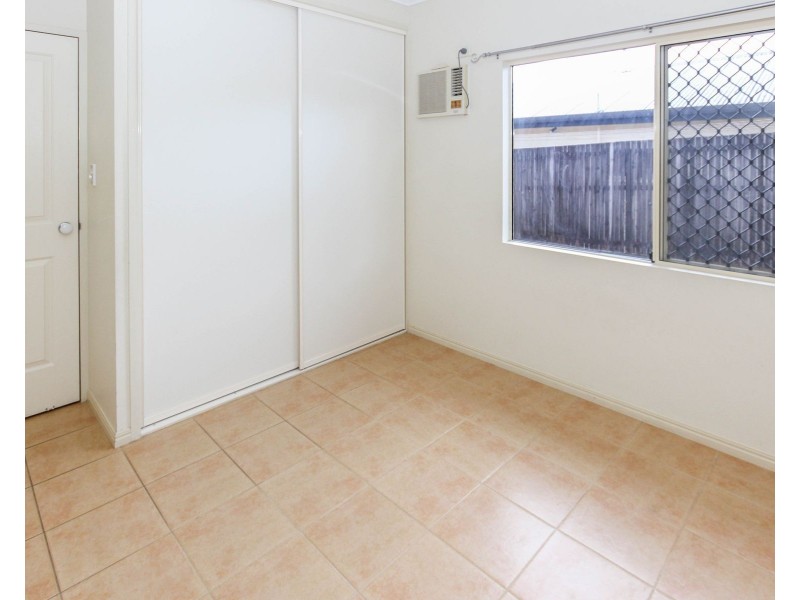 8 Shamrock Avenue, Brinsmead QLD 4870