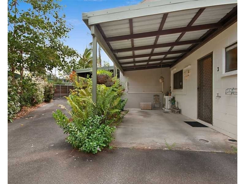 1/23 Hibiscus Lane, Holloways Beach QLD 4878