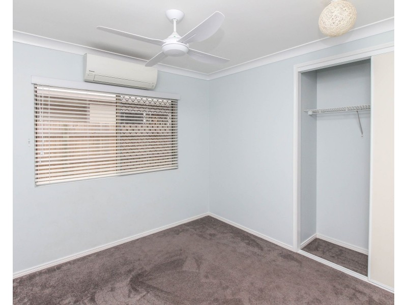 5 Picnic Street, White Rock QLD 4868