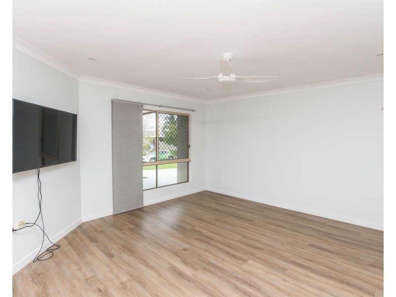 5 Picnic Street, White Rock QLD 4868