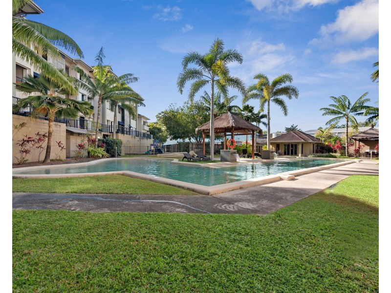 305/22-24 Ward Street, Mooroobool QLD 4870