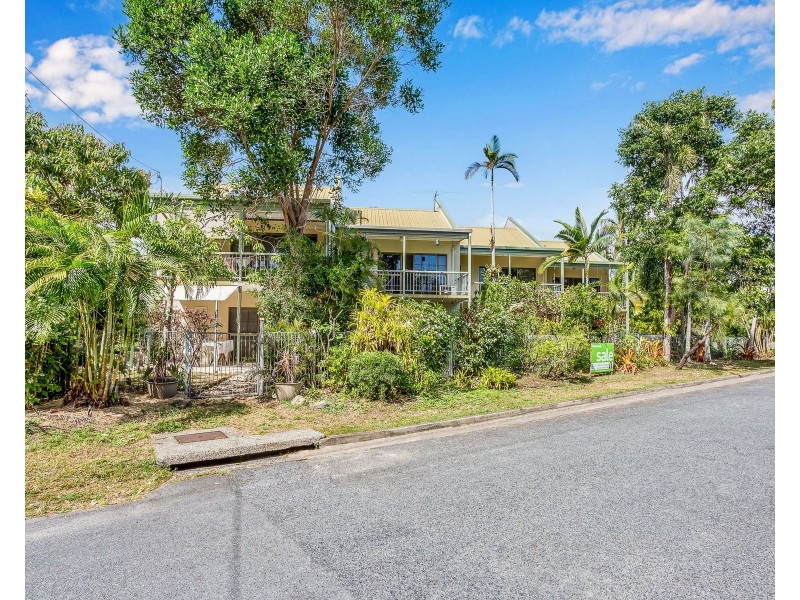 3/23 Hibiscus Lane, Holloways Beach QLD 4878
