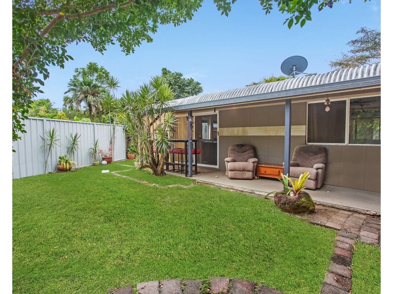 8/36 Old Smithfield Road, Freshwater QLD 4870