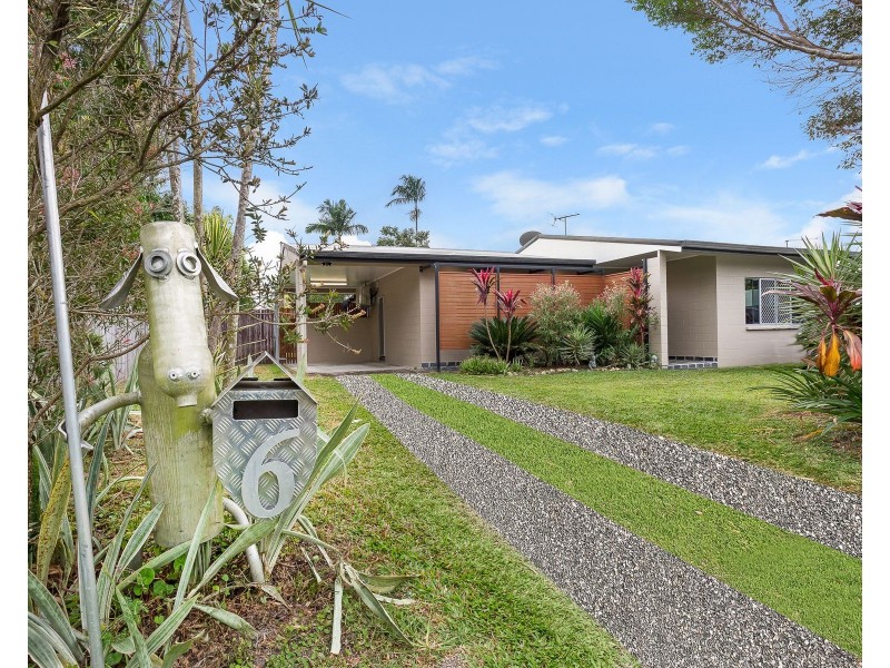 6 Paradise Close, White Rock QLD 4868