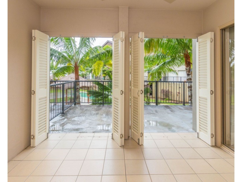 107/22-24 Ward Street, Mooroobool QLD 4870