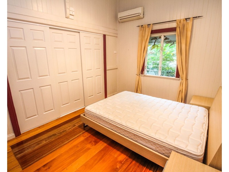 30A Charles Street, Cairns North QLD 4870