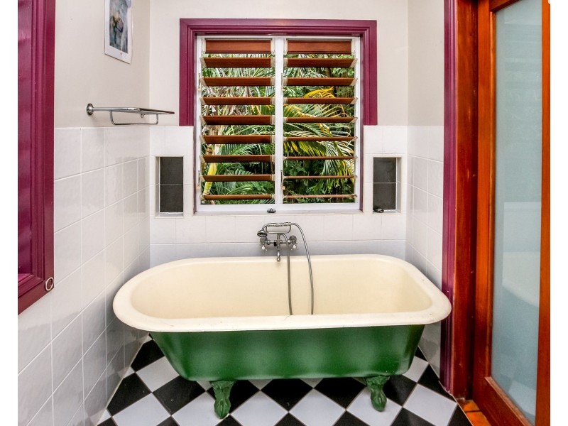 30A Charles Street, Cairns North QLD 4870