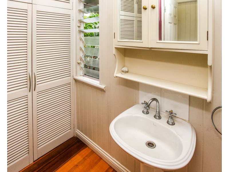 30A Charles Street, Cairns North QLD 4870