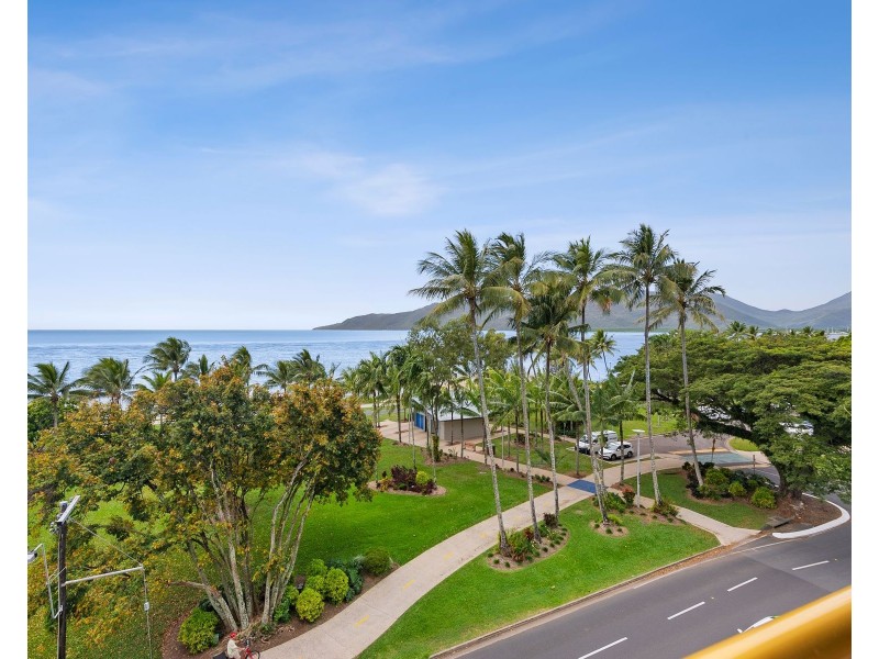 27/249-255 Esplanade, Cairns North QLD 4870